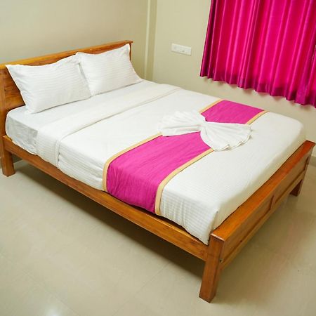 Gmr Suites Kalpetta Luaran gambar