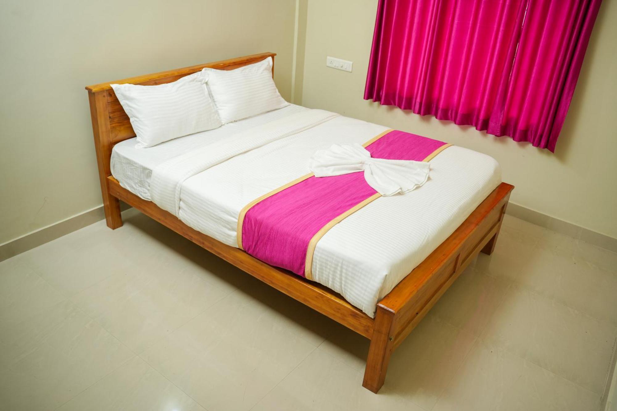 Gmr Suites Kalpetta Luaran gambar