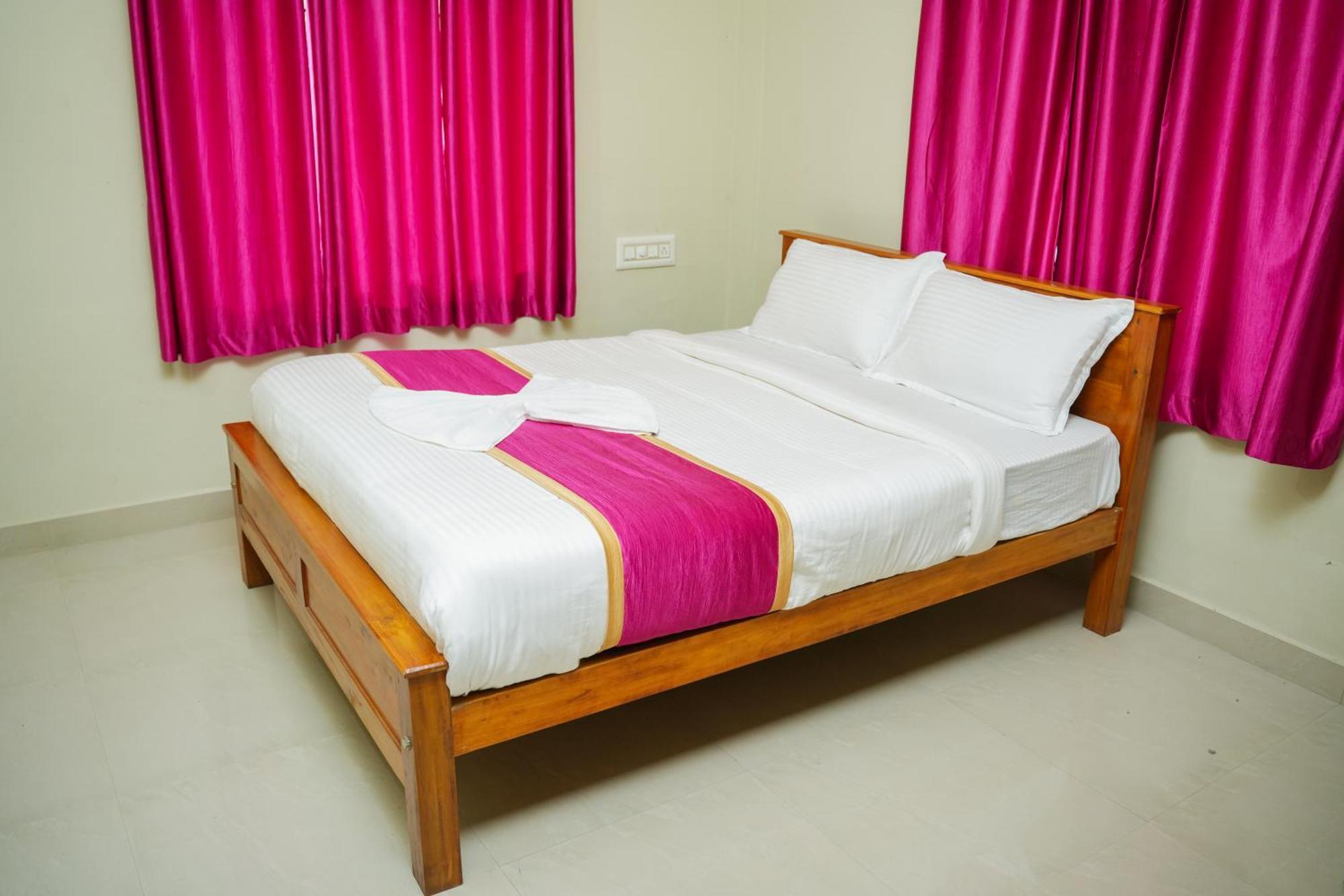 Gmr Suites Kalpetta Luaran gambar